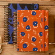 Foto de Agenda 2026 Plus W-O Flourish Marguerita 19X22Cm Vista Diaria 