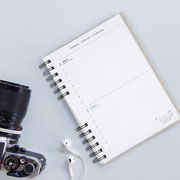 Foto de Agenda 2026 Plus W-O Gris Basics 19X22Cm Vista Diaria 