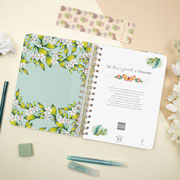 Foto de Agenda Juvenil Finocam Flower Verde 18X22Cm Día Por Página 26 