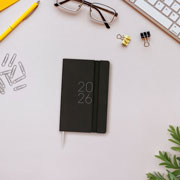 Foto de Agenda Juvenil Finocam Lisa Negro 8X13Cm Semana A La Vista Horizontal 26 