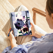 Foto de Agenda Juvenil Miquelrius Plus Inky 21.9 x 15.6 cm Día por Página 