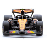 Foto de Auto Coleccionable Burago 1:64 Rf Mclaren Mcl39 2025 