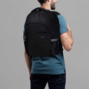 Foto de Backpack Totto Indo 15.6 Pulg Tablet Negro  