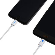 Foto de Cable de carga y sincronización Lightning (Apple) a Usb-C 