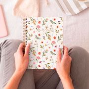 Foto de Cuaderno forma francesa MQR Flowers pasta dura raya 120 hojas 