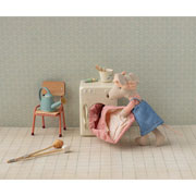 Foto de Hiker Mouse Big Sister Maileg 