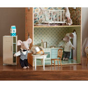 Foto de Juguete Maileg Side Table Mouse 