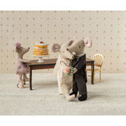 Foto de Juguete Maileg Wedding Couple in Box Mum and Dad 