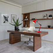 Foto de Lampara Para Escritorio Aries Con Brazo Flexible Color Roja 