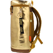 Foto de Mochila Escolar Capricornio Caballeros Del Zodiaco Dorado Yadatex 