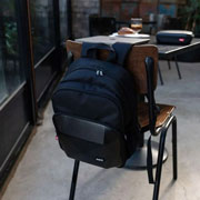 Foto de Mochila Juvenil Zipit Carbon Laptop Negro 