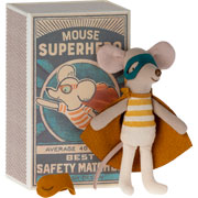 Foto de Muñeco Maileg Super Hero Mouse Little Brother 