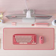 Foto de Tapete para mouse Logitech Desk Mat Studio Pad rosa 